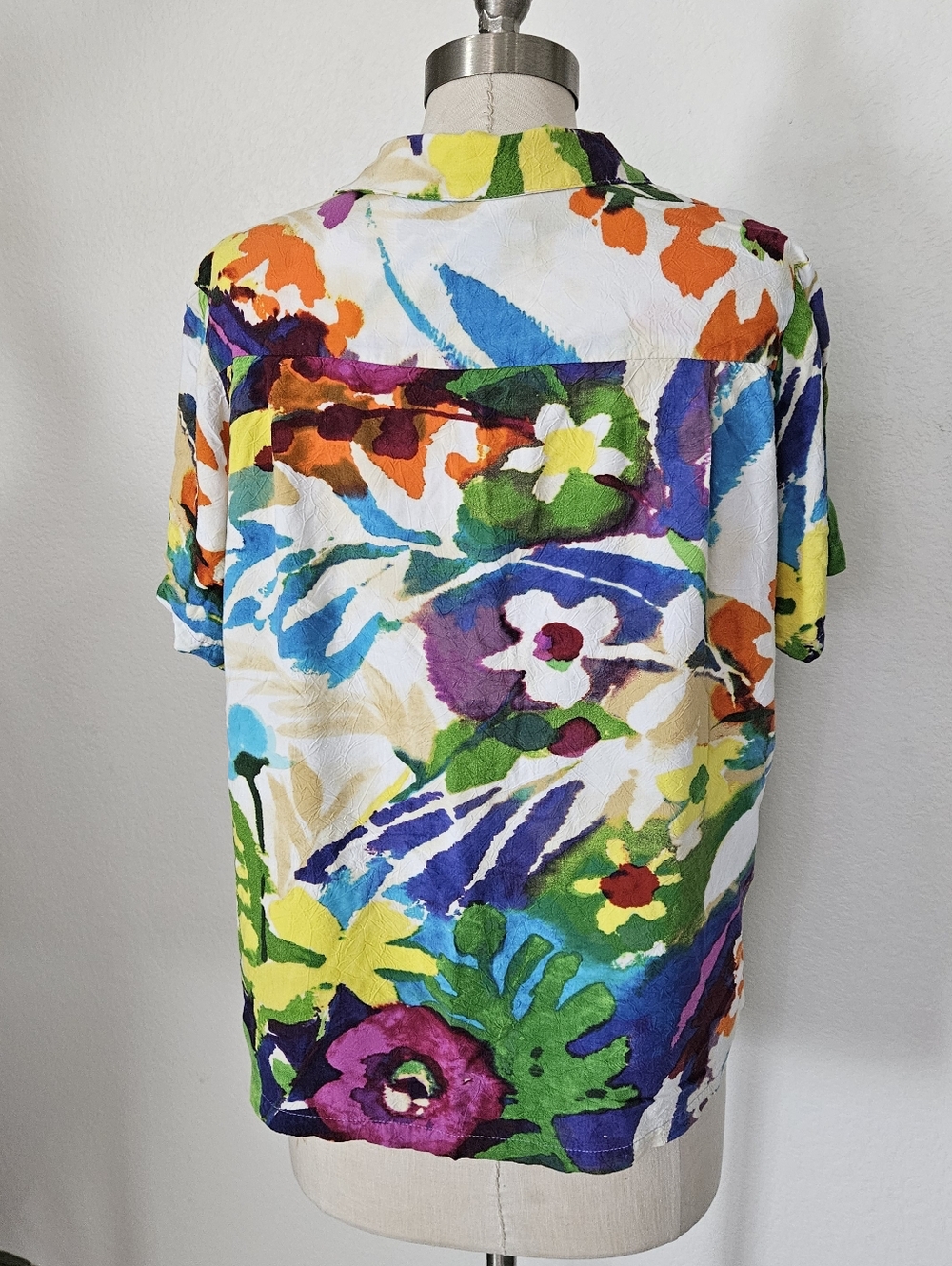 Jams World Watercolor floral Hawaiian blouse In Tropic Sunrise - Picture 2 of 8